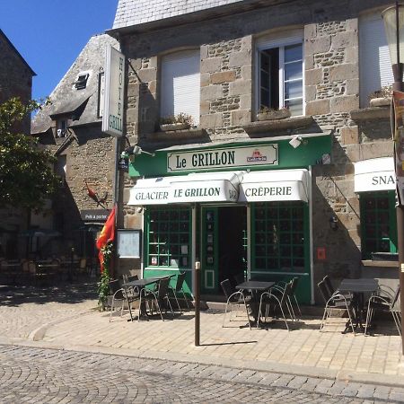 Le Grillon Pontorson Exterior foto